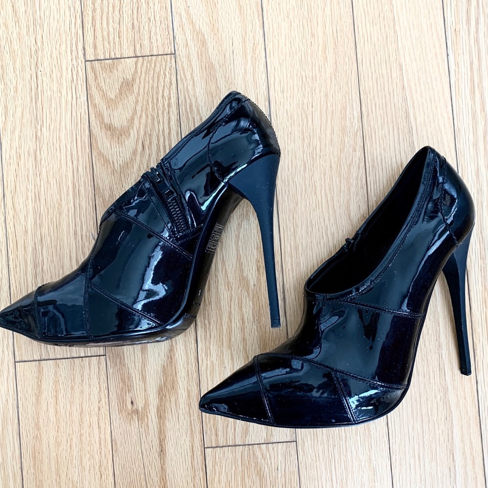 BURBERRY Patent Leather Platform Heels
